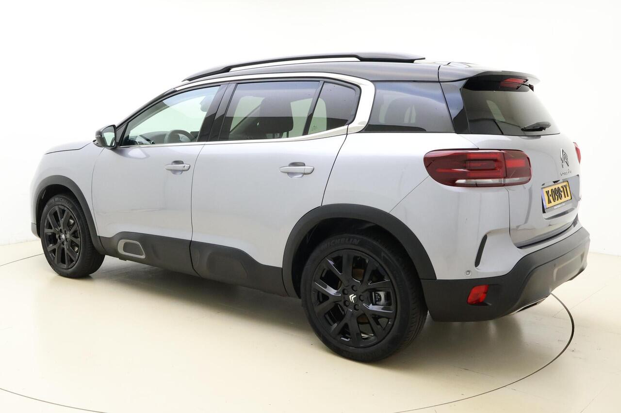 Citroen C5 Aircross 1.2 Hybrid 136 ë-Series Citroen C5 Aircross 1.2 Hybrid ë-Series Automaat | Navigatie | Stoelverwarming | Climate control | Camera | Lichtmetalen velgen Black | Zwart dak