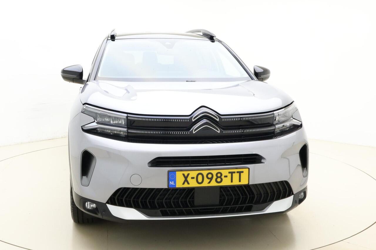 Citroen C5 Aircross 1.2 Hybrid 136 ë-Series Citroen C5 Aircross 1.2 Hybrid ë-Series Automaat | Navigatie | Stoelverwarming | Climate control | Camera | Lichtmetalen velgen Black | Zwart dak