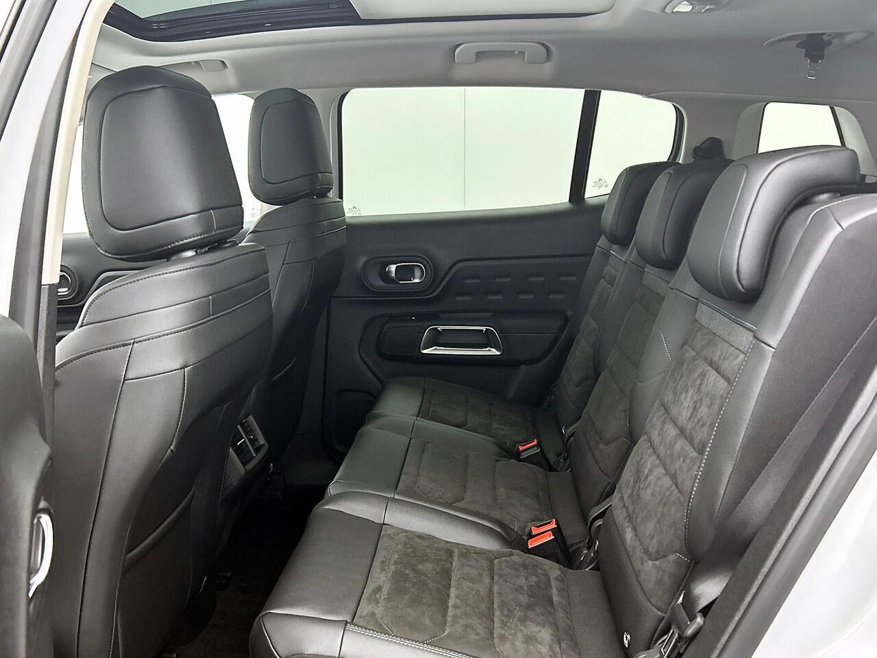 Citroen C5 Aircross Plug-in Hybrid 225pk Automaat Max | Panoramadak | Elektrische Achterklep | Alcantara bekleding |