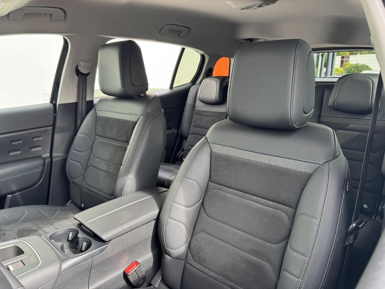 Citroen C5 Aircross 1.2 Hybrid 136 Plus | Stoelverw. | Adaptive cruise | All season | Prijs is rijklaar