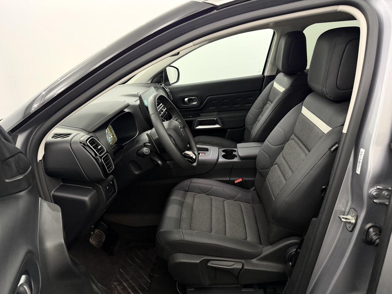 Citroen C5 Aircross 1.6 Plug-in Hybrid 225 Business Plus Navi, Half leder, Parkeersensoren, Rijstrook correctie, Keyless start, Cruise control, Virtual desk