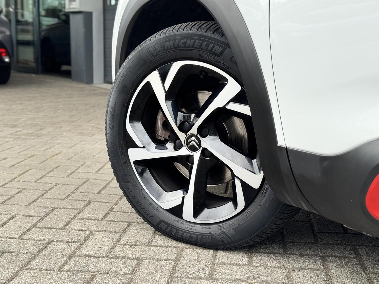 Citroen C5 Aircross Feel Pack 1.6 Turbo 180pk EAT8 | 1.500 KG TREKGEWICHT | CAMERA | ALL SEASON BANDEN | NAVI | DODEHOEK WAARSCHUW. | ISOFIX |