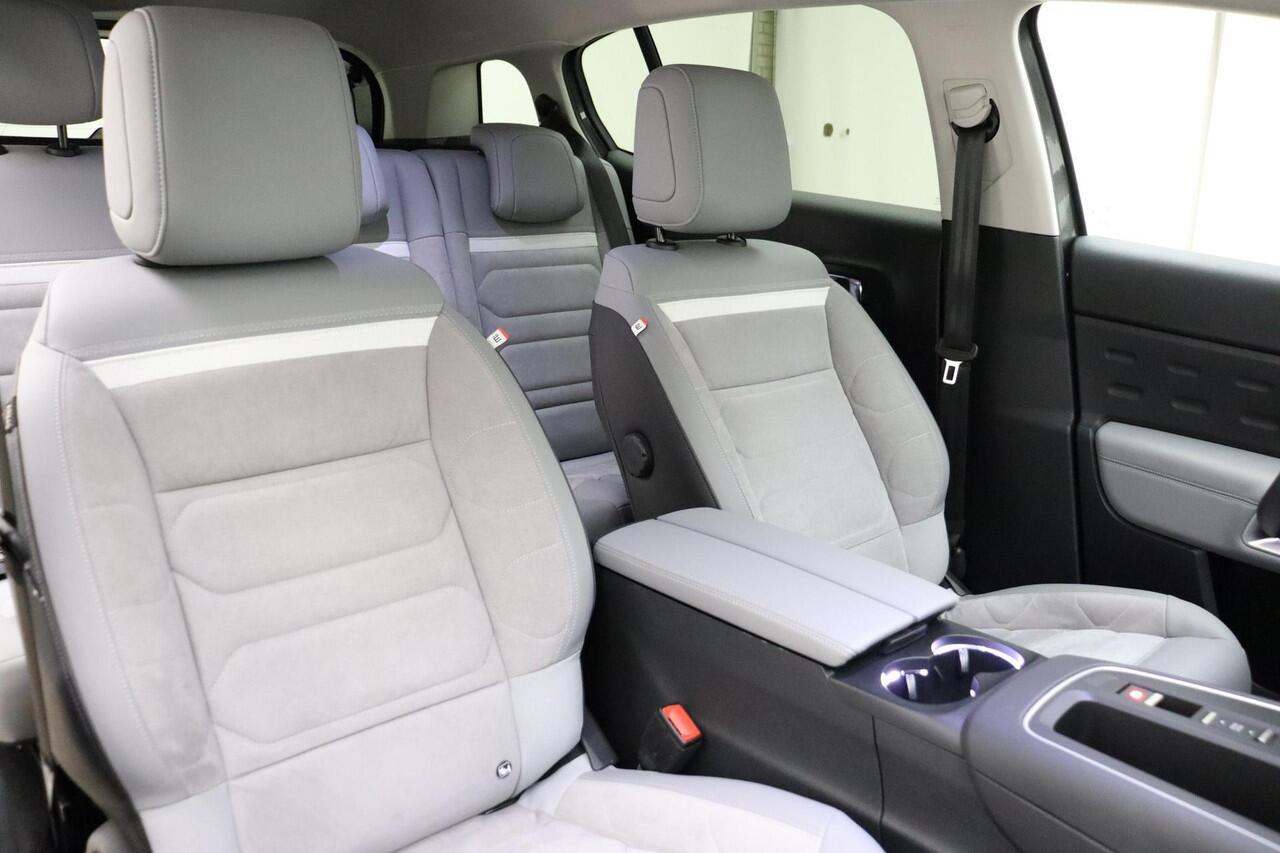 Citroen C5 Aircross 1.2 Hybrid 136 ë-Series Automaat | Navigatie | Stoelverwarming | Climate control | Zwart dak | Lichtmetalen velgen Black | Zwart dak