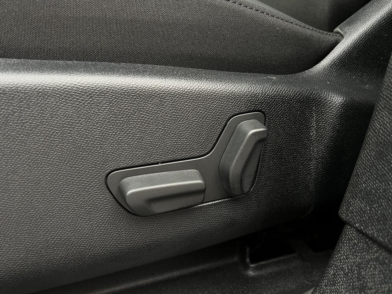 Citroen C5 Aircross PureTech 130 EAT8 Max Automaat | Keyless | Carplay/Android auto | Camera rondom |