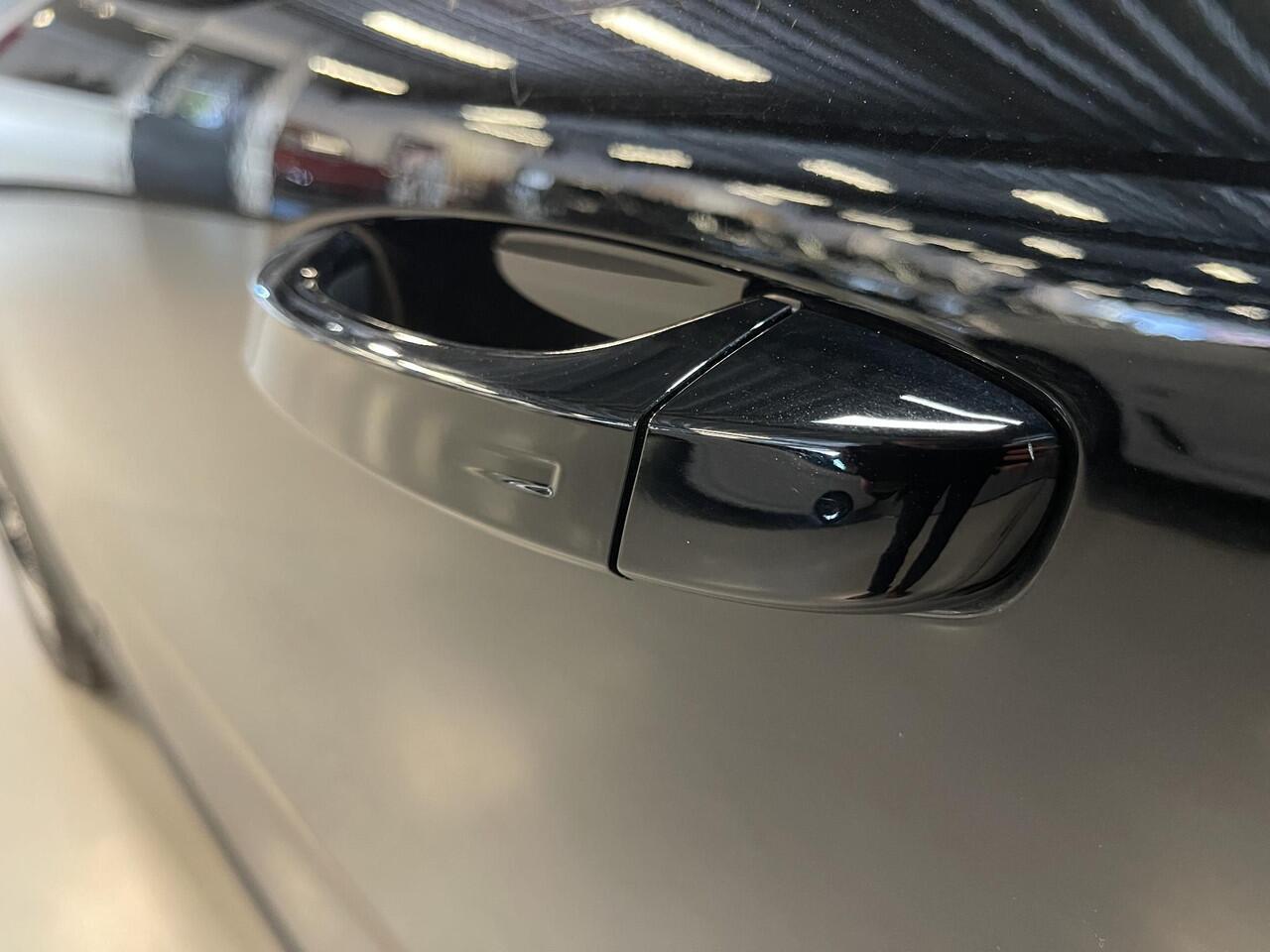 Citroen C5 X 1.6 Plug-in Hybrid 225 Feel 19"/Camera/Navigatie/Apple Carplay & Android Auto