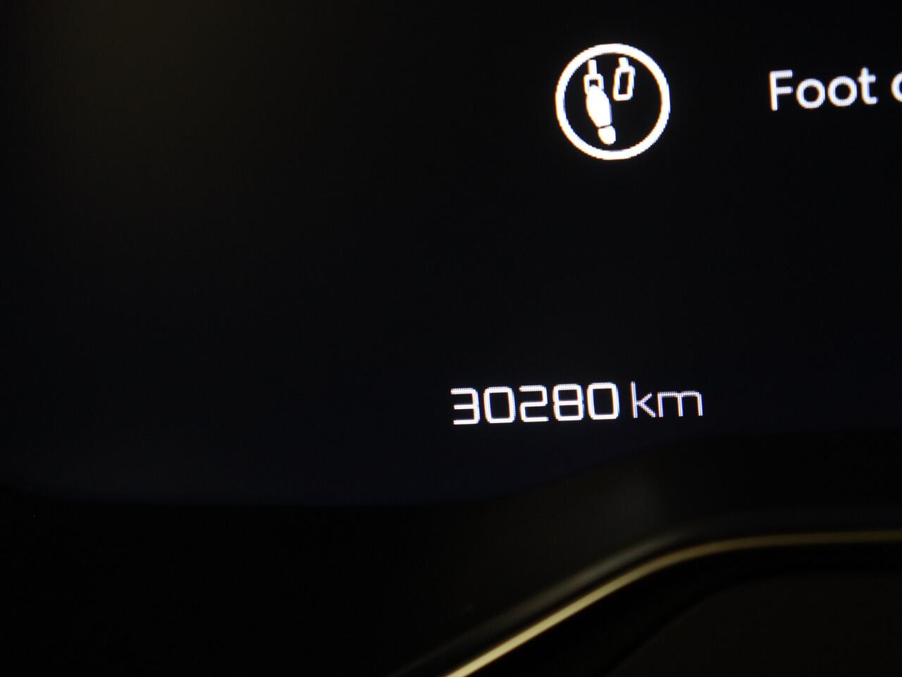 Citroen C5 Aircross 1.2 Hybrid 136 ë-Series | Carplay | Camera | Clima | Adapt. Cruise |