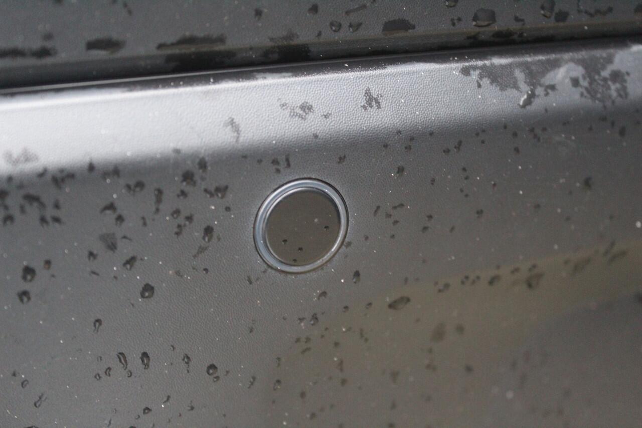 Citroen C5 Aircross 1.6 Plug-in Hybrid 225 Business Plus | Incl. 12 maanden garantie | Trekhaak | Parkeersensoren | Achteruitrijcamera | Lichtmetalen velgen | Climate control | Airco | Apple carplay/Android auto | Navigatie | Adaptive cruise control |