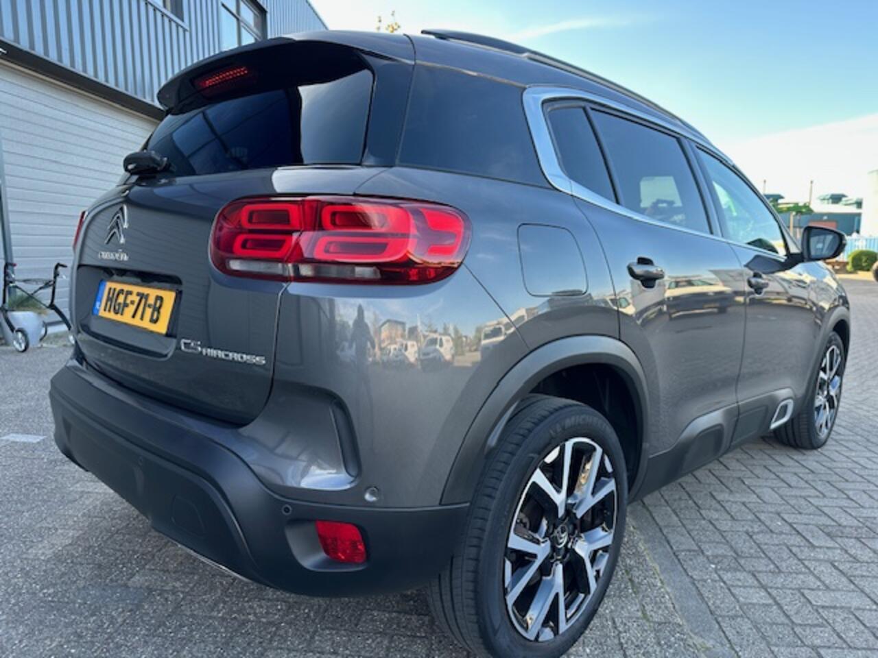 Citroen C5 Aircross 1.2 PureTech Shine 130PK Volle uitvoering 4 nw. banden Gratis verblijf in onze B&B in Spanje bij Valencia - Ontinyent - Deniá