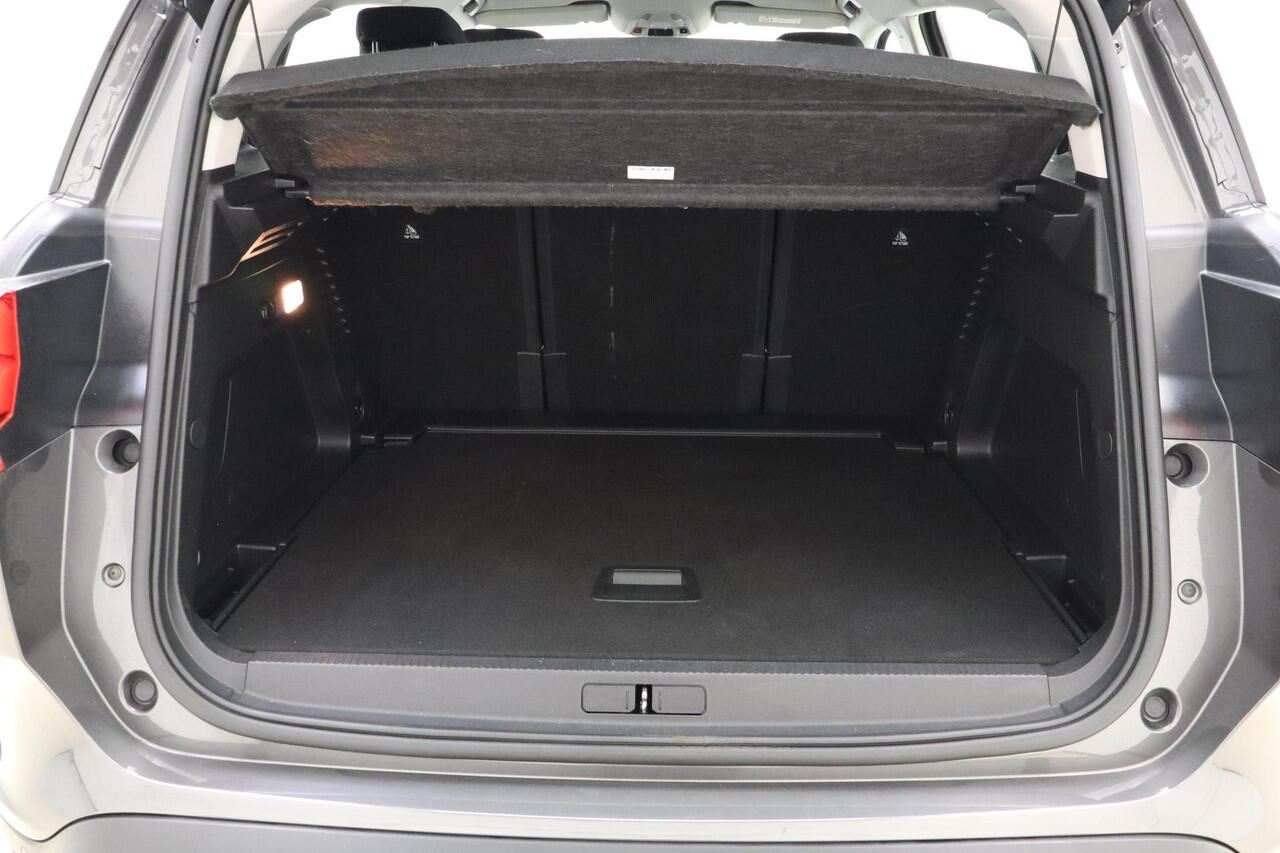 Citroen C5 Aircross 1.2 PureTech Business 130 PK | Navigatie | Keyless | Trekhaak | Climate control | Cruise control | Lichtmetalen velgen | Stoelverwarming | Hoge instap