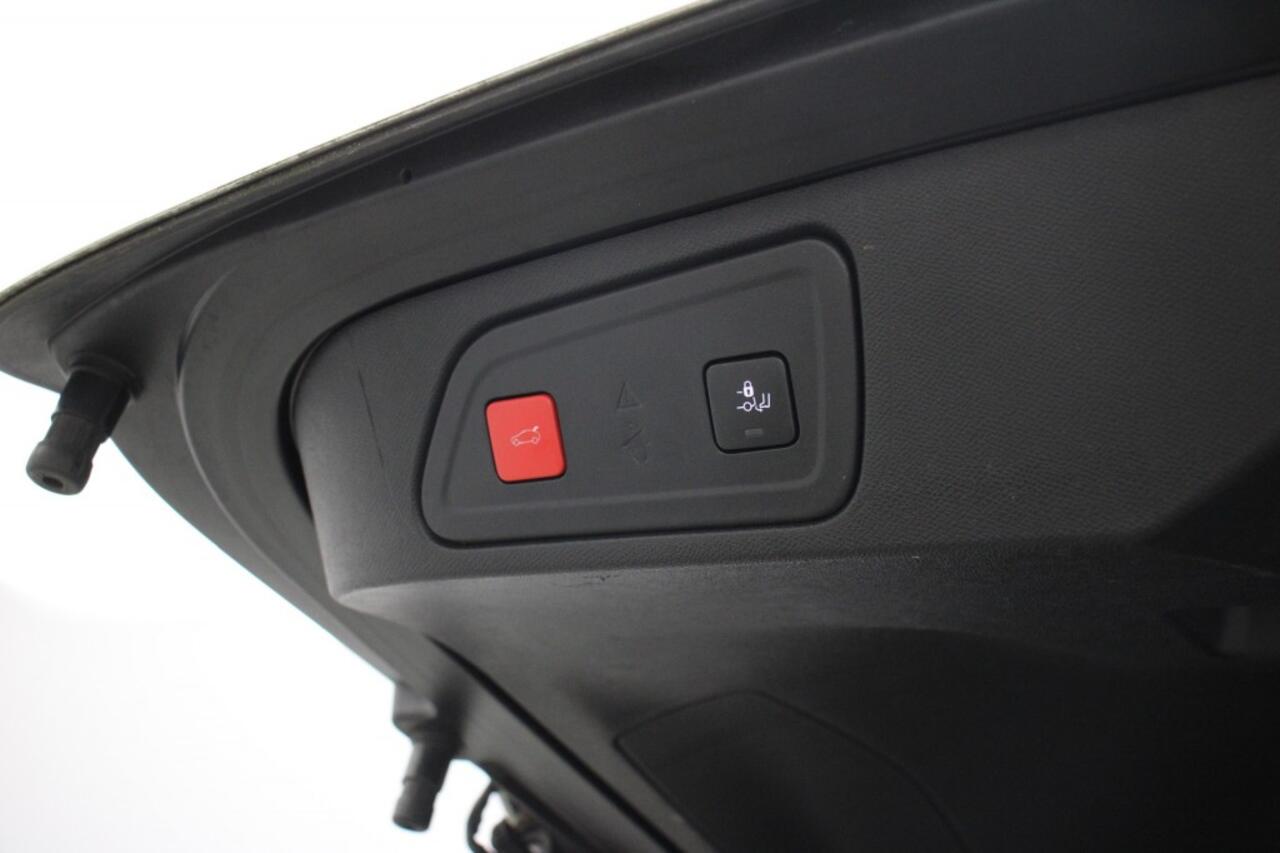 Citroen C5 1.2 PureTech Busines Plus - Carplay, Camera, Half Leer, Digitaal Cockpit