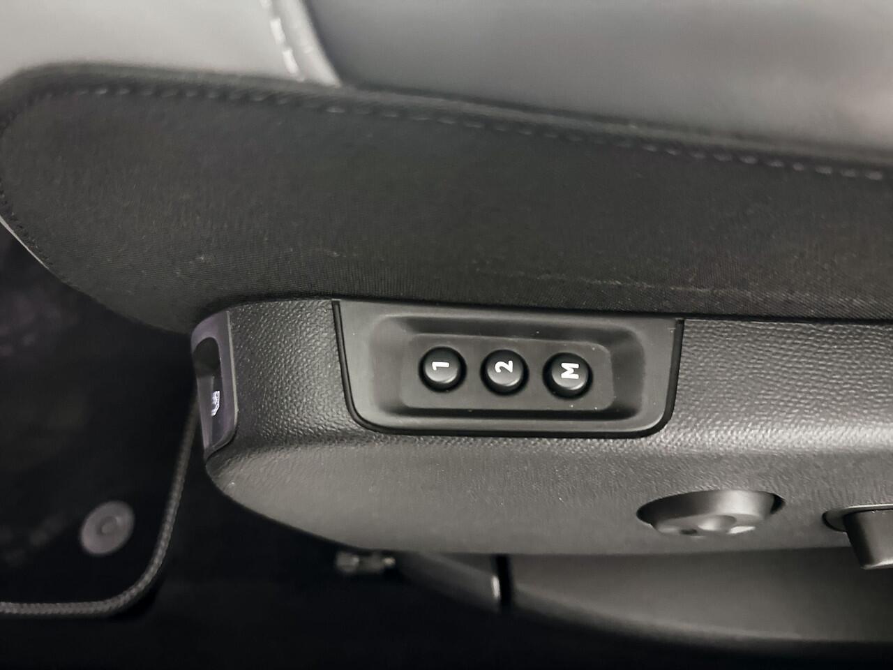 Citroen C5 Aircross Aut. Plug-in Hybrid Shine | Stoelverwarming | Panoramadak | Parkeercamera