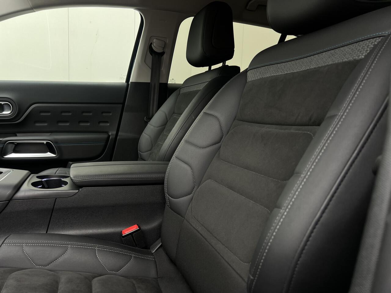 Citroen C5 Aircross PureTech 130 EAT8 Max Automaat | Keyless | Carplay/Android auto | Camera rondom |