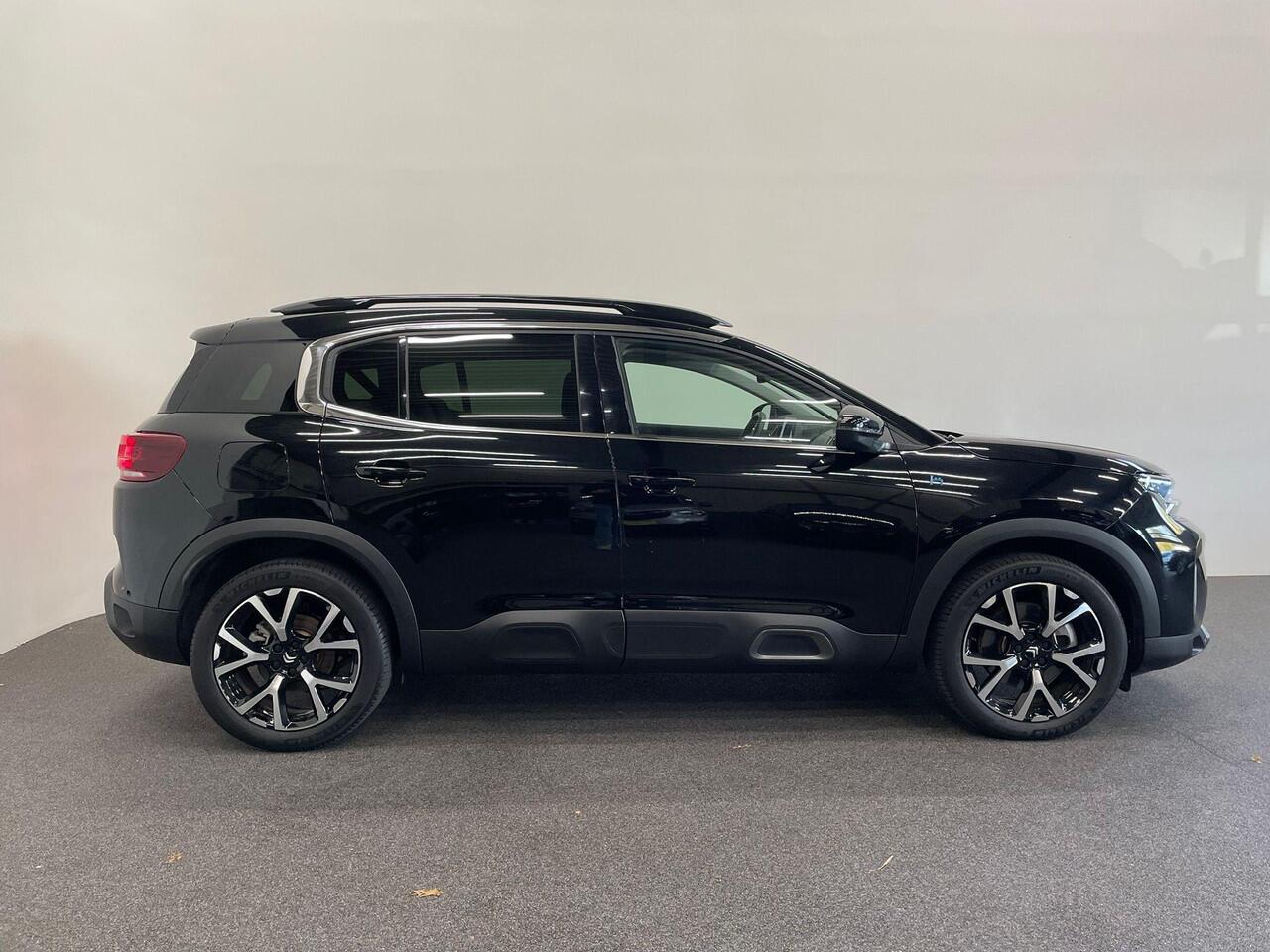 Citroen C5 Aircross 1.6 Plug-in Hybrid 225 Shine Navigatie Apple Carplay/Android Auto Camera Parkeersensoren Adaptive Cruise Control Dodehoek assistent Stoelverwarming Climate Control
