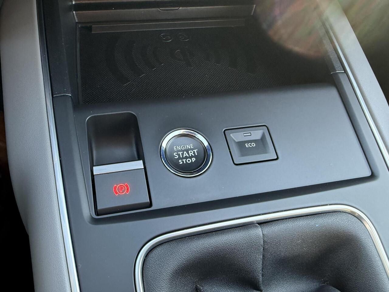 Citroen C5 Aircross 1.2 PureTech Shine / ALL-IN RIJKLAARPRIJS /Camera rondom/Navi/Apple Carplay/Key-Less