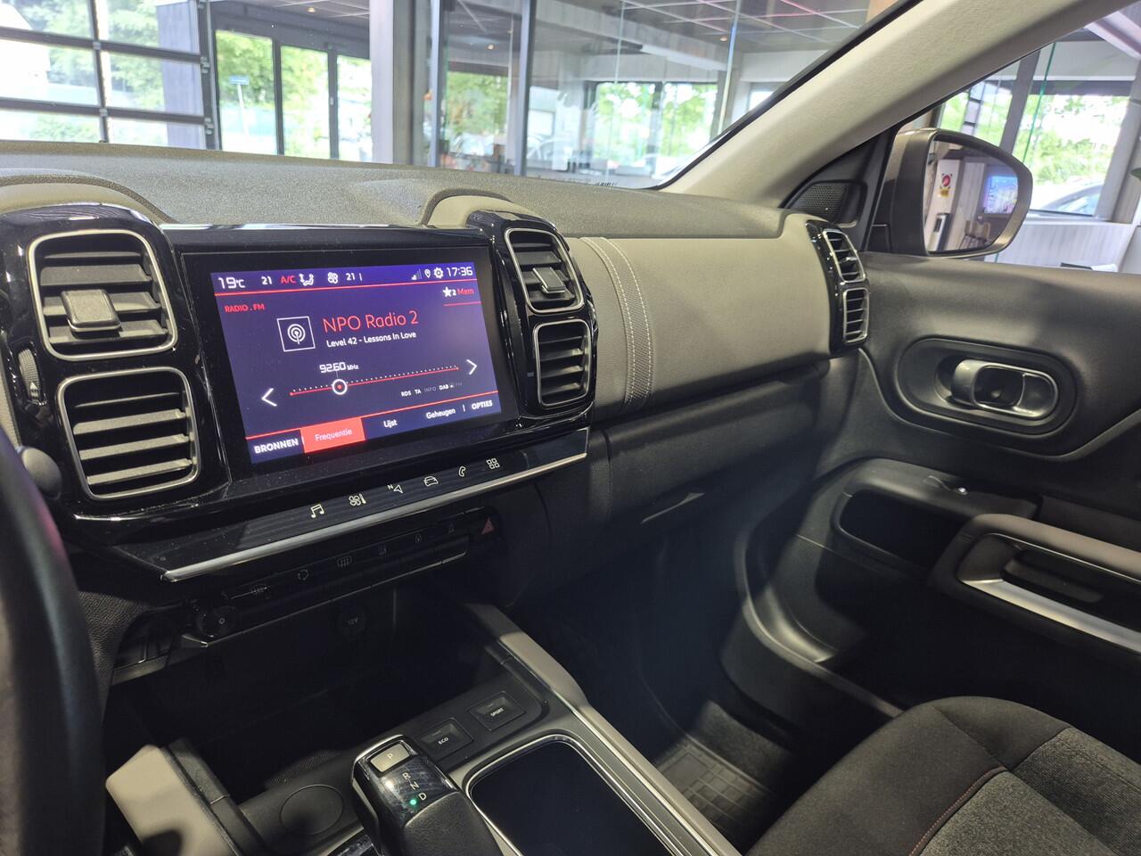 Citroen C5 Aircross 130pk PT Business Plus | Carplay-Android | PHC | Camera | LED | Clima | 19"LMV | Nette en complete auto