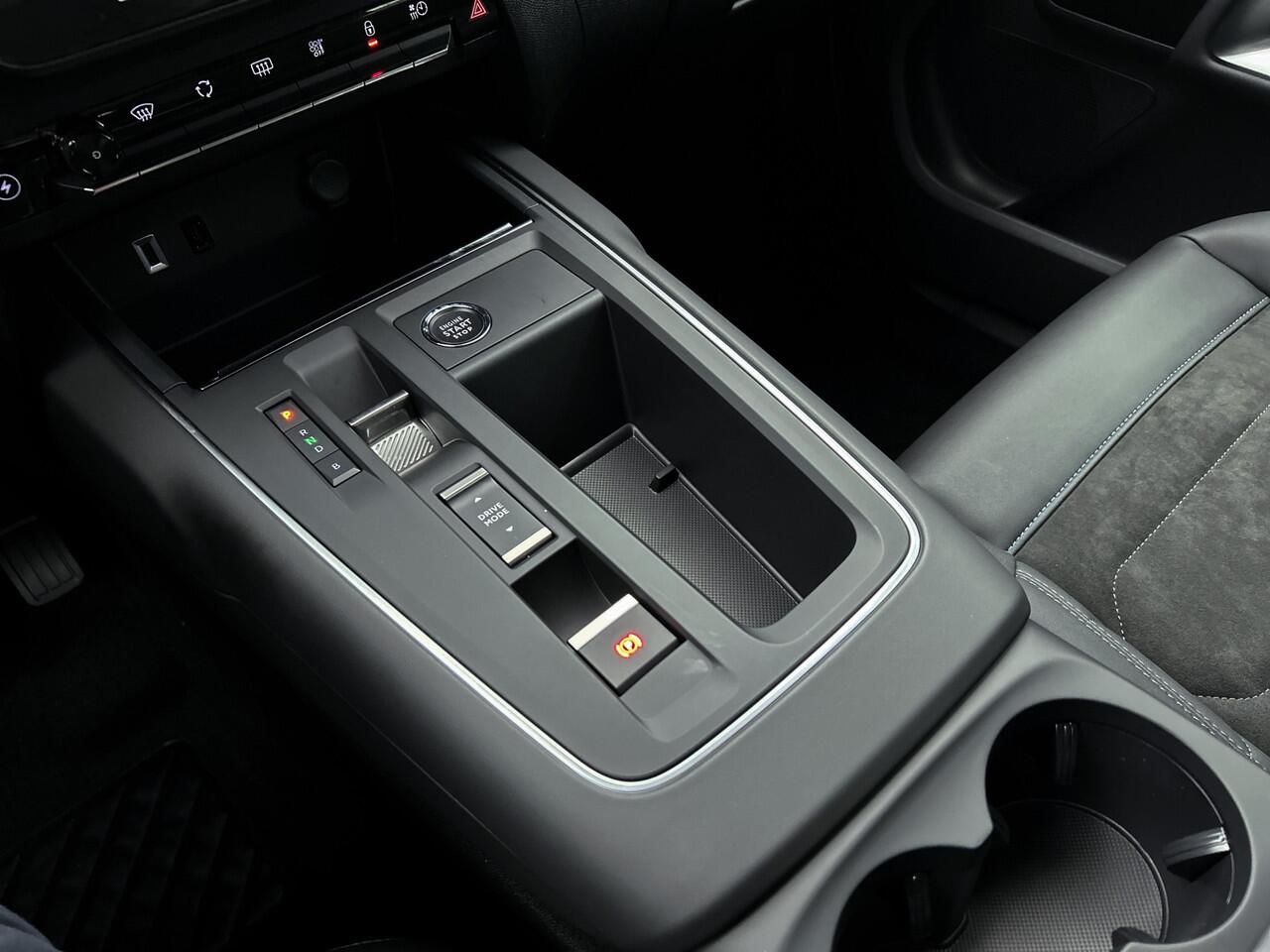 Citroen C5 Aircross Plug-in Hybrid 225pk Automaat Max | Panoramadak | Elektrische Achterklep | Alcantara bekleding |