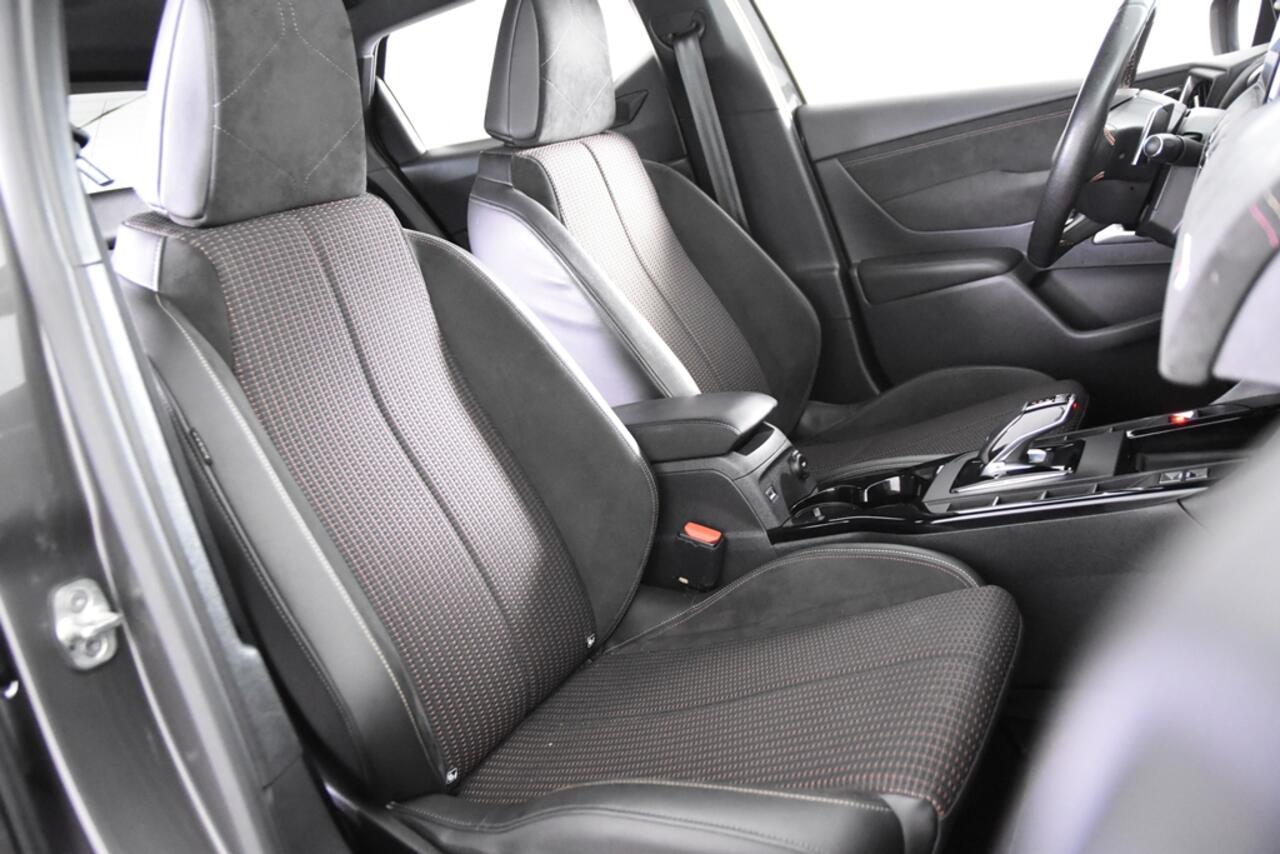 Citroen DS3 Crossback Performance Line *1ste Eigenaar*Leer*Navigatie*