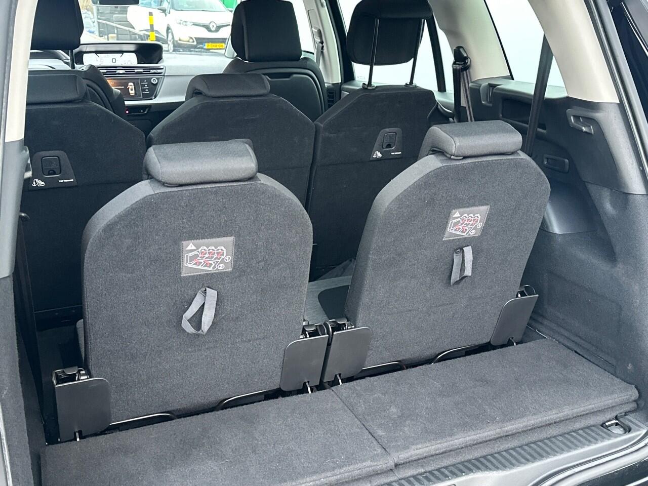 Citroen GRAND C4 PICASSO SpaceTourer 1.2 PureTech Cool 7 PERSOONS / NAVI / SLECHTS 30.095 KM