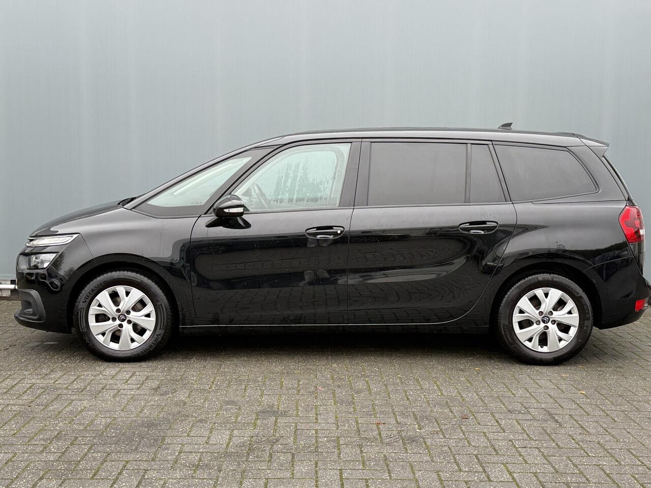 Citroen GRAND C4 PICASSO SpaceTourer BWJ 2021 1.2 131 PK Live 7 PERS. | TREKHAAK | CLIMA | APPLE CARP. | ANDROID AUT. | CRUISE | BLUETOOTH | MULTIFUNCT. STUUR | PDC | PRIV. GLAS