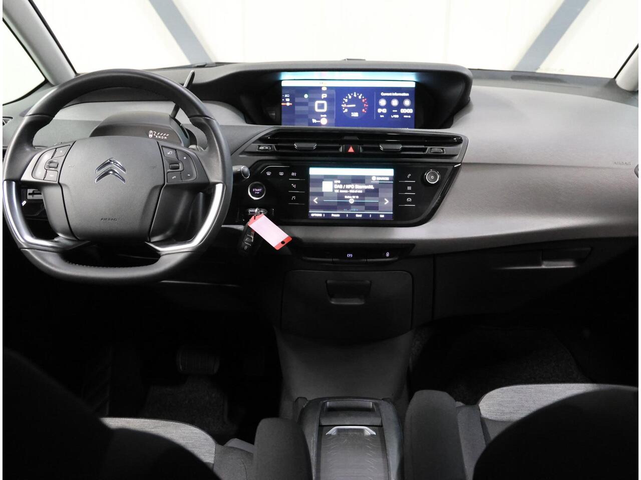 Citroen GRAND C4 PICASSO SpaceTourer 130PK Business | 1ste eigenaar | Trekhaak | Camera | 7 persoons | Armsteun | Cruise Control | Climate Control | Navigatie | AUTOMAAT | Stoelverwarming | Isofix | Privacy Glass |