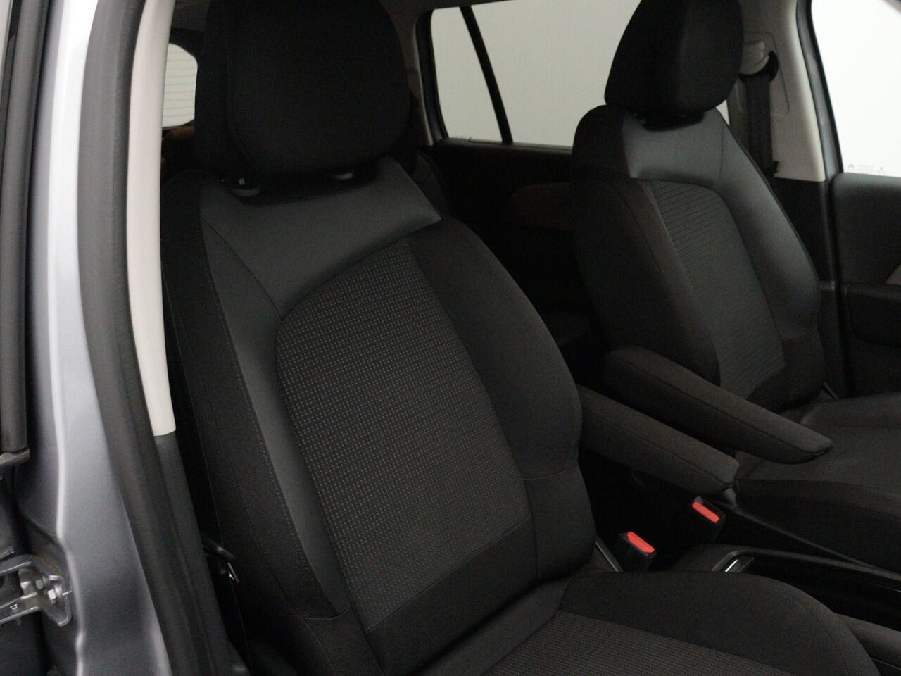 Citroen GRAND C4 PICASSO SpaceTourer 130 PK Automaat Shine | Rijklaar | Parkeersensoren rondom | Camera achter |