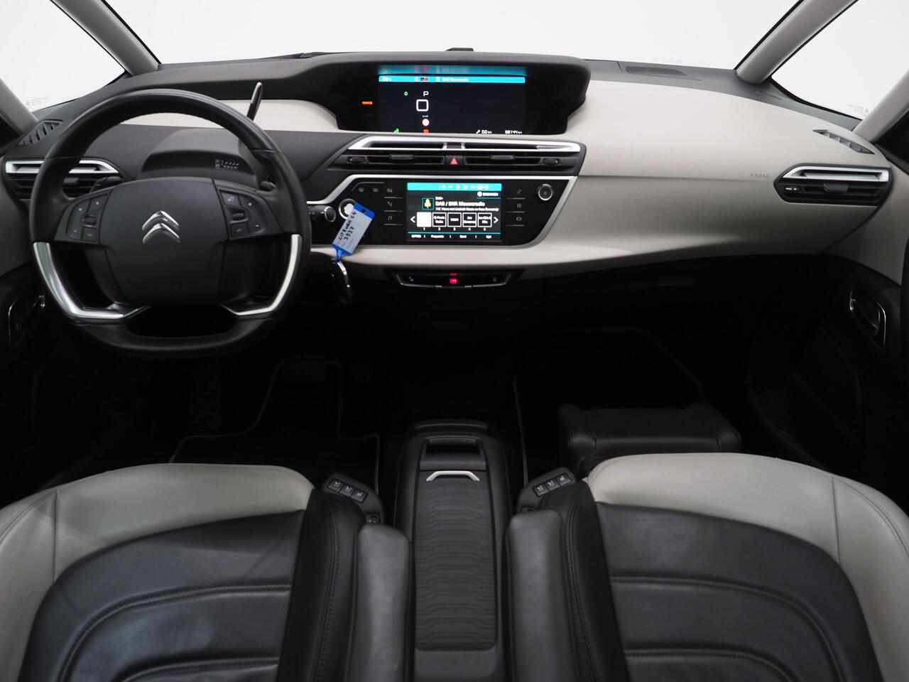 Citroen GRAND C4 PICASSO SpaceTourer 1.2 PureTech Shine 7p | Panoramadak | Massage | 360 | Keyless | Memory | BLIS | Carplay