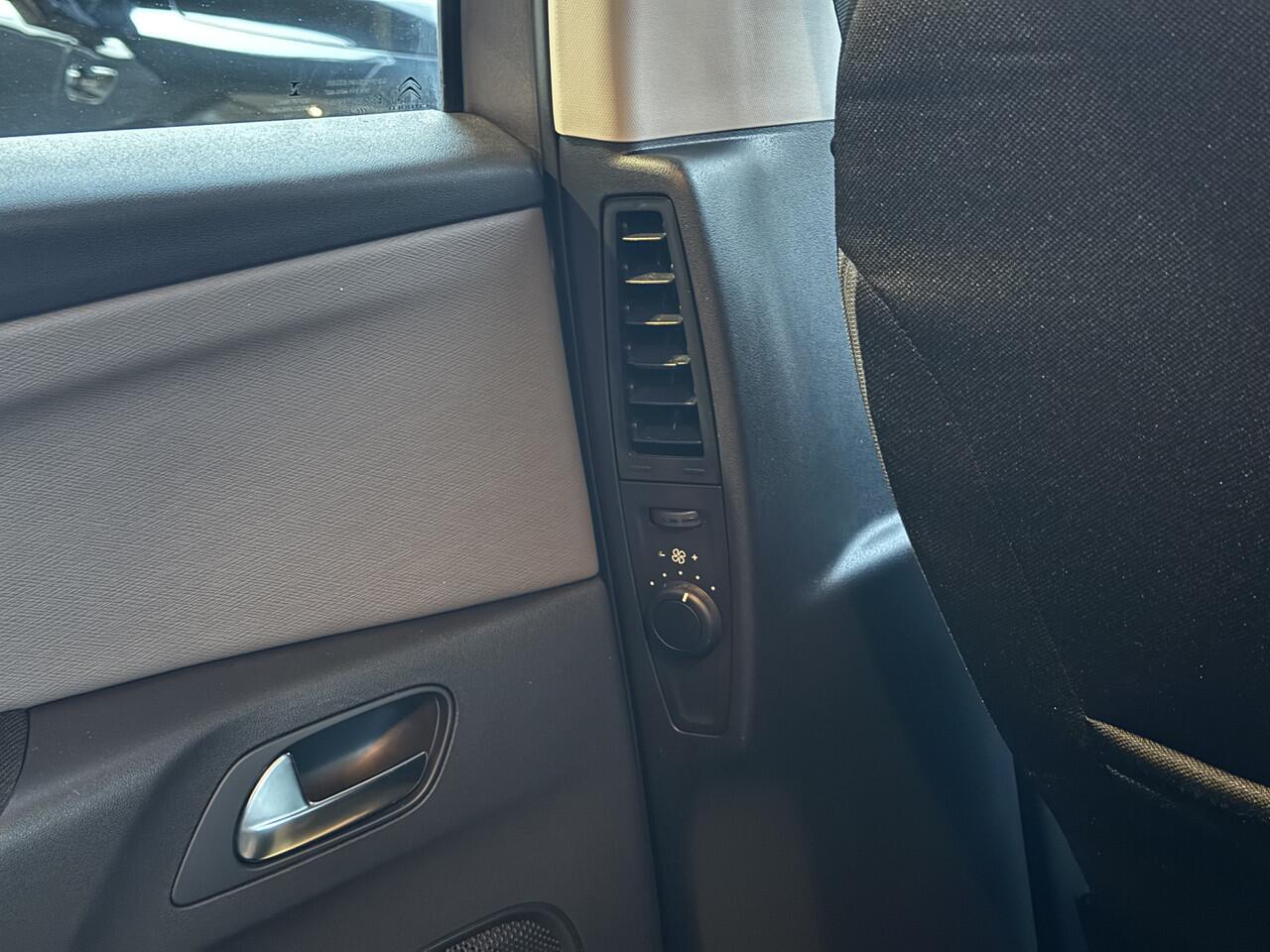 Citroen GRAND C4 PICASSO SpaceTourer 1.2 PureTech Business Automaat | 7-ziiter | Trekhaak |