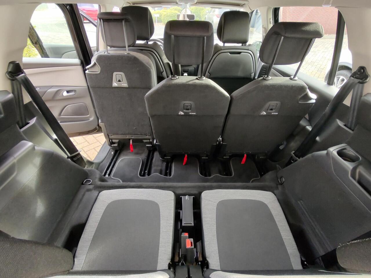 Citroen GRAND C4 PICASSO SpaceTourer 1.2 PureTech Business 7-Persoons Navi-Carplay Stoelverwarming Cruise-Control Nieuwe Distriburieriem