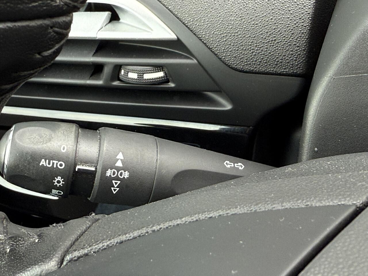 Citroen GRAND C4 PICASSO SpaceTourer BWJ 2021 1.2 PureTech 131 PK Business STOELVERW. | STOELMASSAGE | CAMERA | CARPLAY + ANDROID | NAVI | CLIMA | CRUISE | LMV | PDC