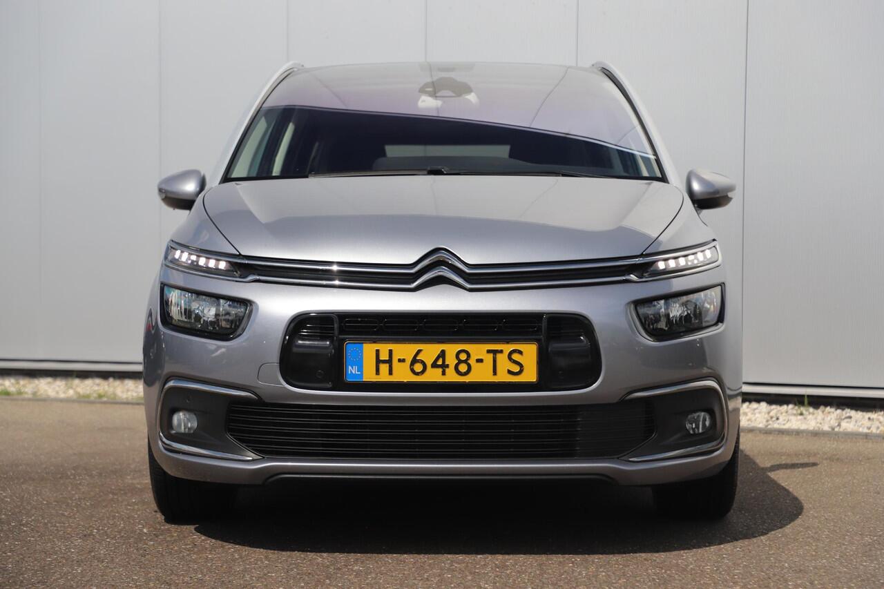 Citroen GRAND C4 PICASSO SpaceTourer 1.2 PureTech Business 7p 7 Persoons Navigatie Achteruitrijcamera Clima Cruise Getint Glas Carplay Android