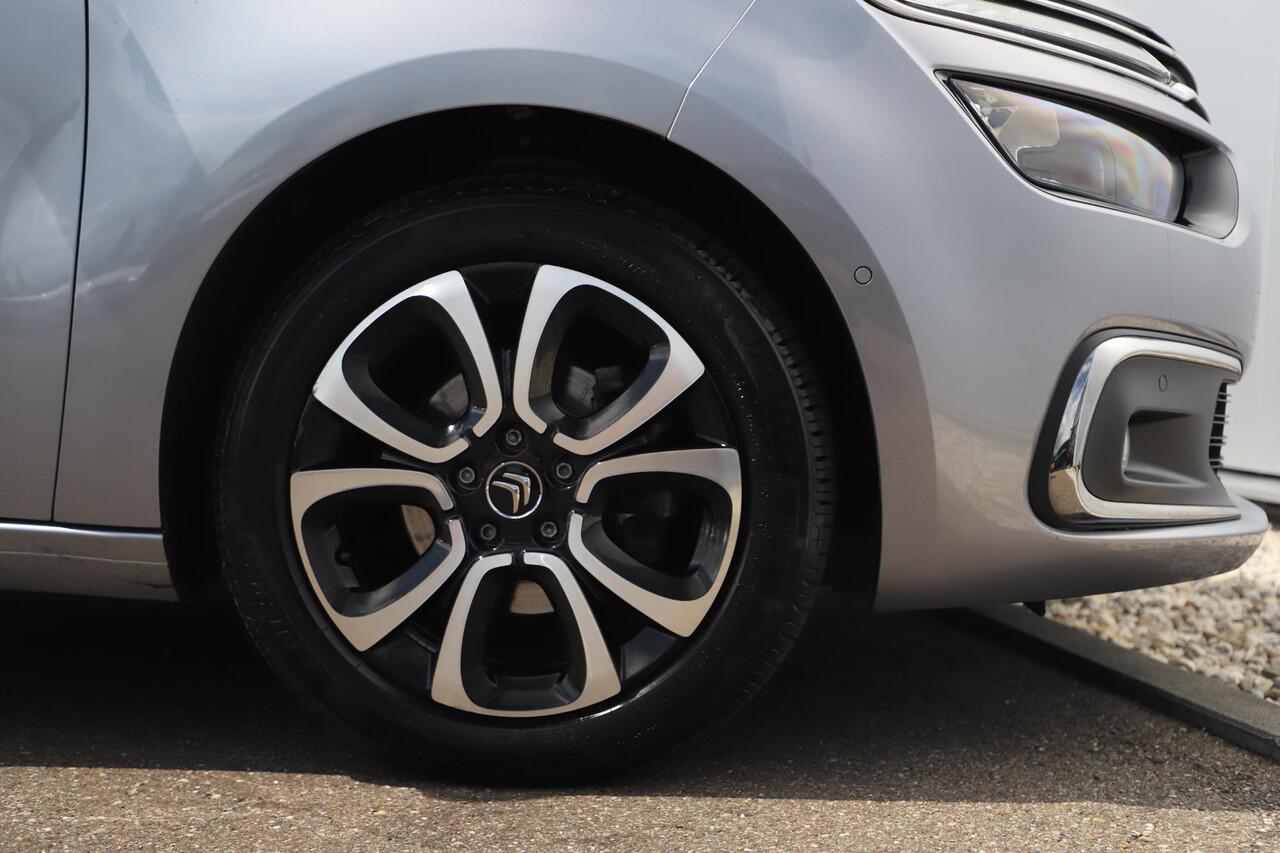 Citroen GRAND C4 PICASSO SpaceTourer 1.2 PureTech Business 7p 7 Persoons Navigatie Achteruitrijcamera Clima Cruise Getint Glas Carplay Android