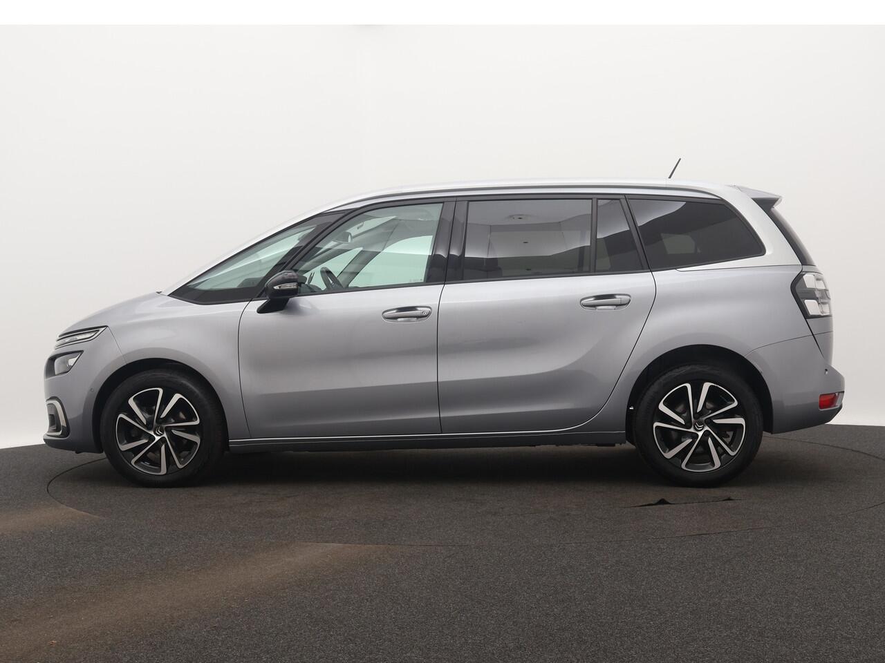 Citroen GRAND C4 PICASSO SpaceTourer 130 PK Automaat Shine | Rijklaar | Parkeersensoren rondom | Camera achter |