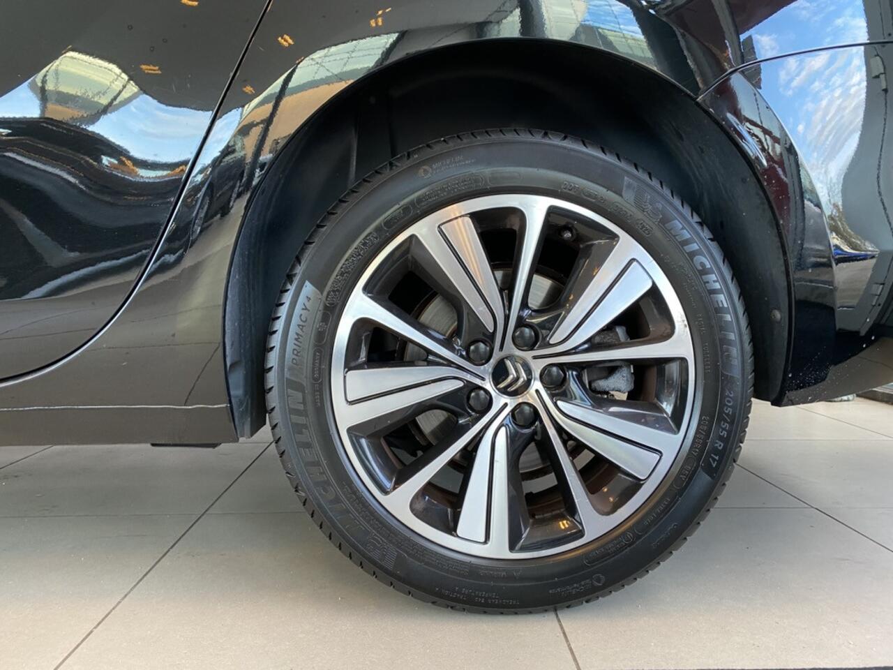 Citroen GRAND C4 PICASSO SpaceTourer 1.2 PureTech Business,7 Zitter,Panoramische Voorruit,Navigatie,Achteruitrijcamera,Keyless,Climate&Cruisecontrol,Spraakbediening,Dealeronderhouden,17 Inch Lmv