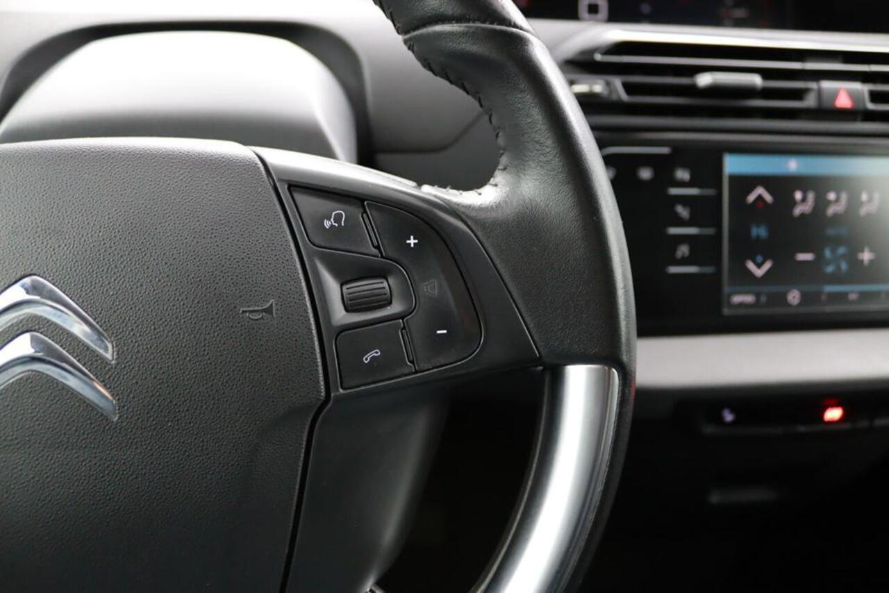 Citroen GRAND C4 PICASSO SpaceTourer 1.2 PureTech Business*NAVI*ECC*CARPLAY*7PERS.*