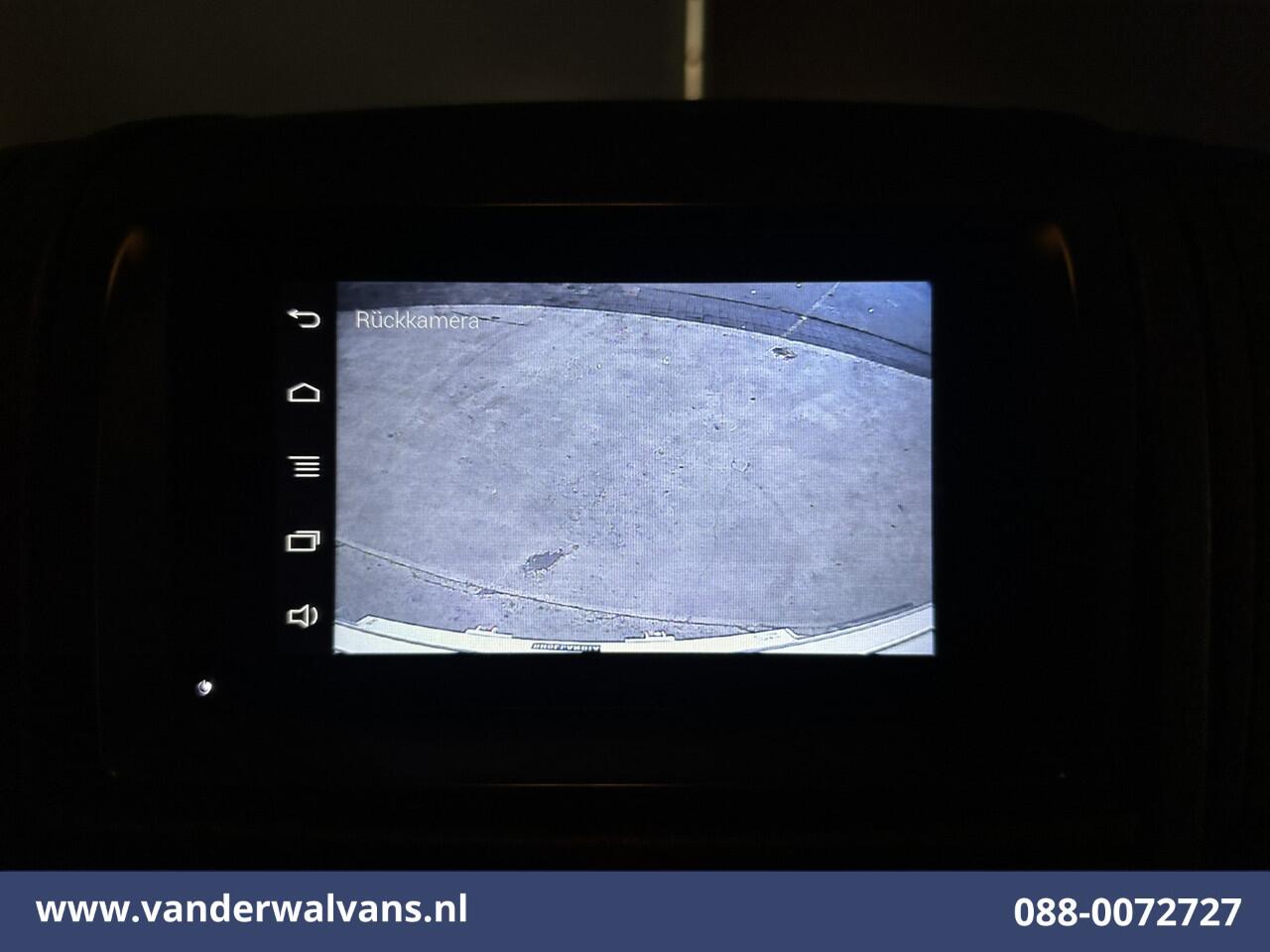 Citroen JUMPER 2.2 BlueHDi 141pk Bakwagen Laadklep Euro6 Airco | Camera | Cruisecontrol | 1020kg laadvermogen Bijrijdersbank