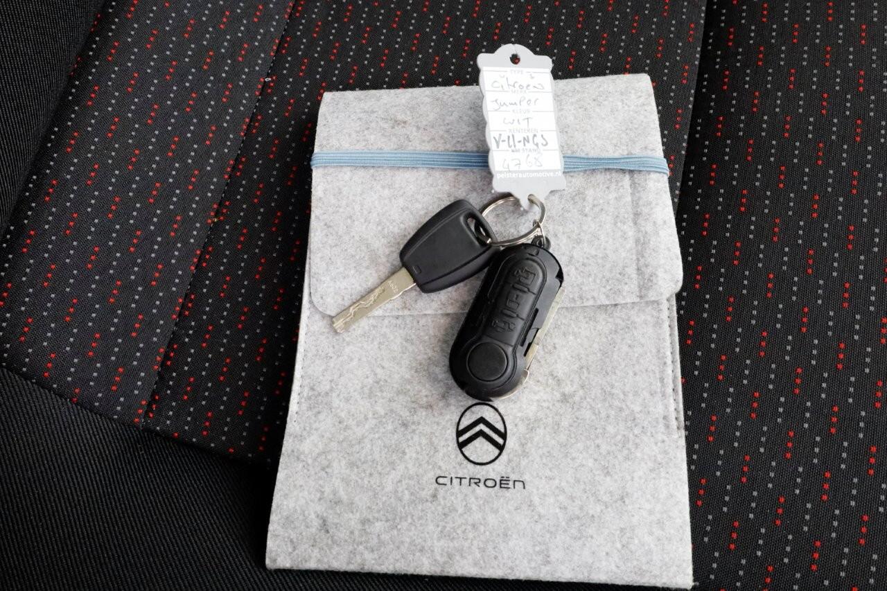 Citroen JUMPER 2.2 BlueHDi 165pk L4H2 Airco/Navi/Camera 06-2024