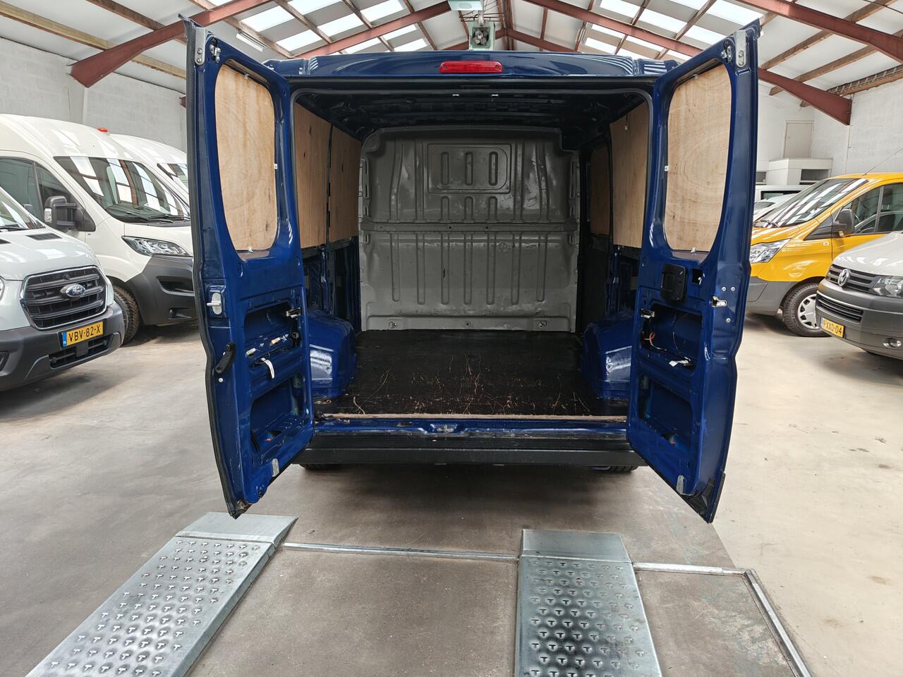 Citroen JUMPER 28 2.2 BlueHDi 120 L1H1 Control Economy