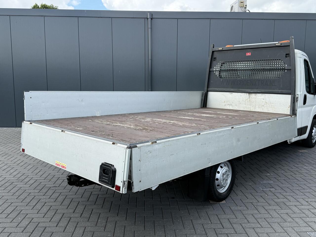 Citroen JUMPER 2.2 BlueHDi 140 PK EURO 6 / L4 MAXI PICK UP / 4.20 LAADBAK / 1e EIG. / 2.5 TONS TREKHAAK / 3-ZITS