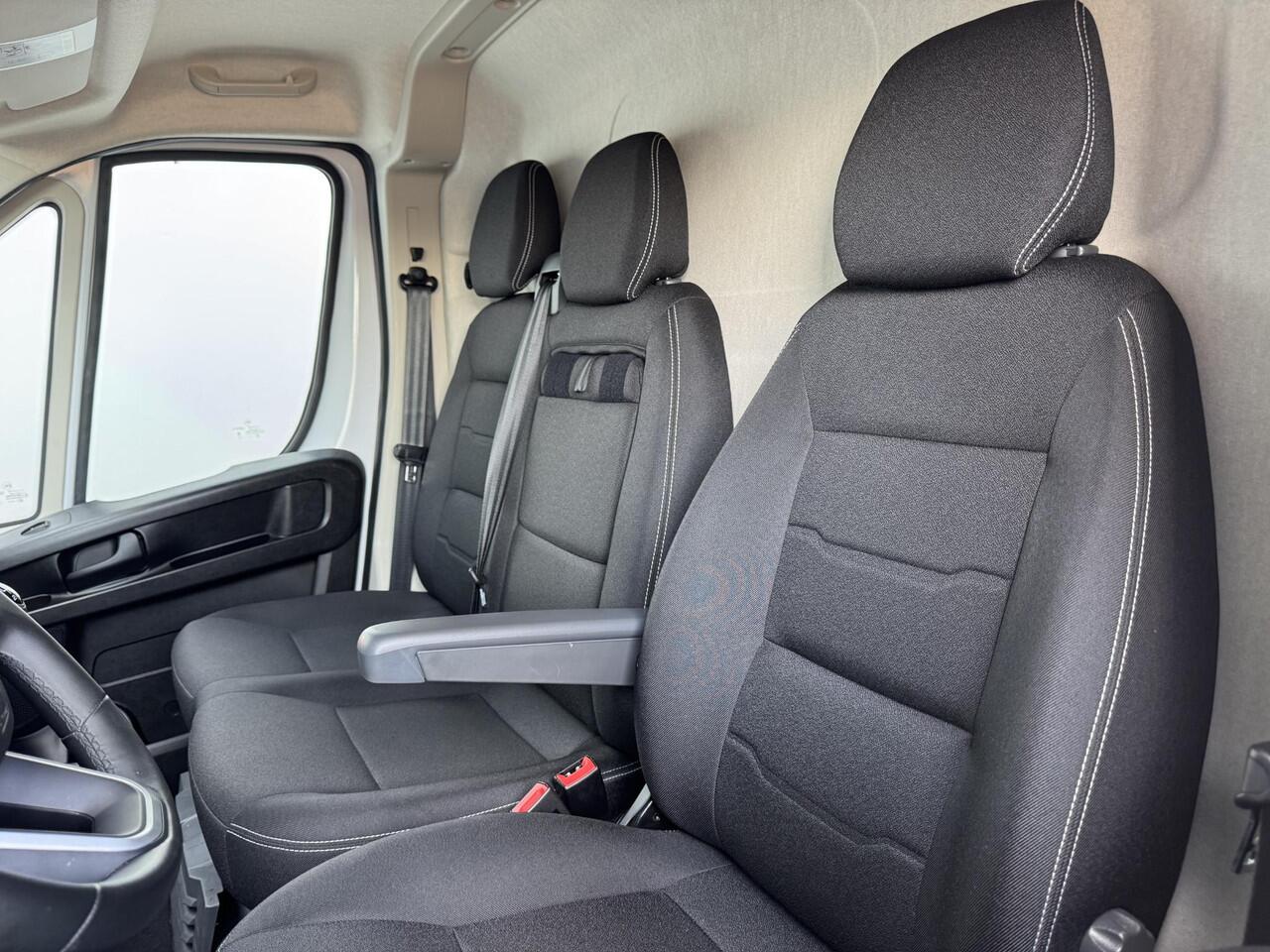 Citroen JUMPER 2.2 BlueHDi 120 L2H1 3.0t | Trekhaak | Parkeercamera | Zeer compleet | Prijs is rijklaar