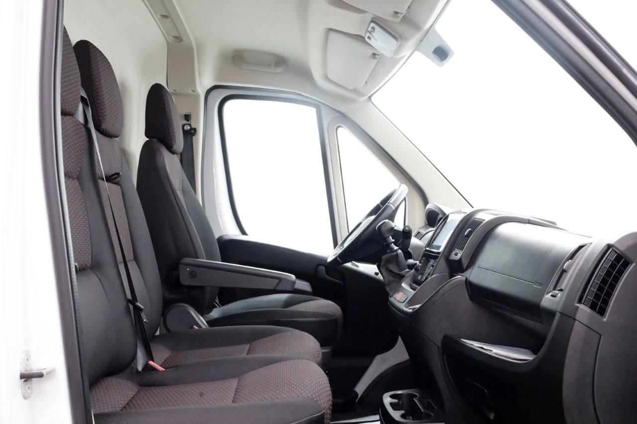 Citroen JUMPER 2.2 BlueHDi 165pk L4H2 Airco/Navi/Camera 06-2024