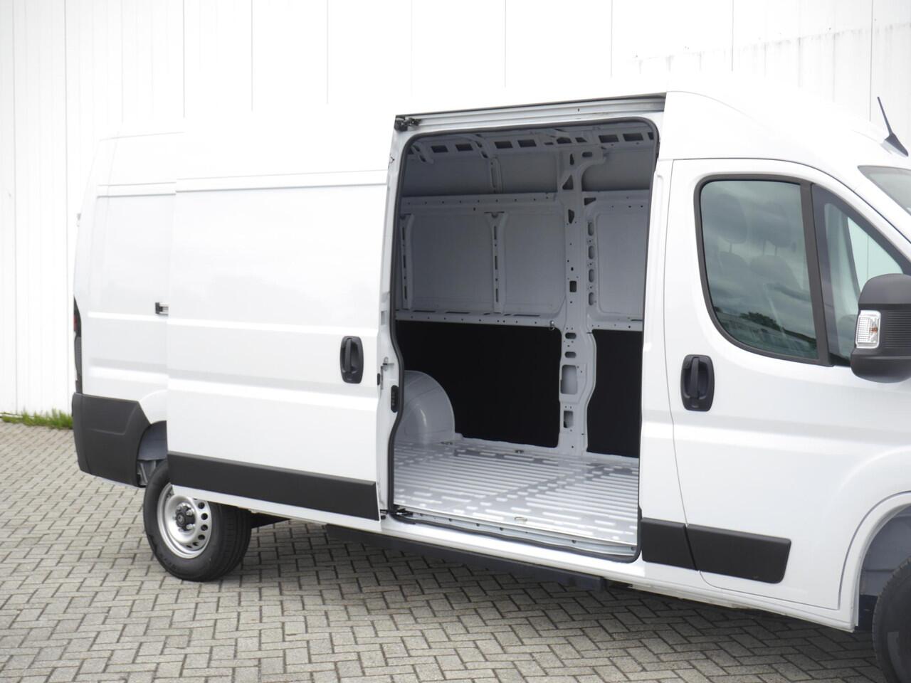 Citroen JUMPER ë-Jumper 3.5t L3H2 Zwaar 110 kWh 270 Pk | Tot 420 Km WLTP | Demo | Camera Achter | Navigatie | Climate Control | Cruise Control