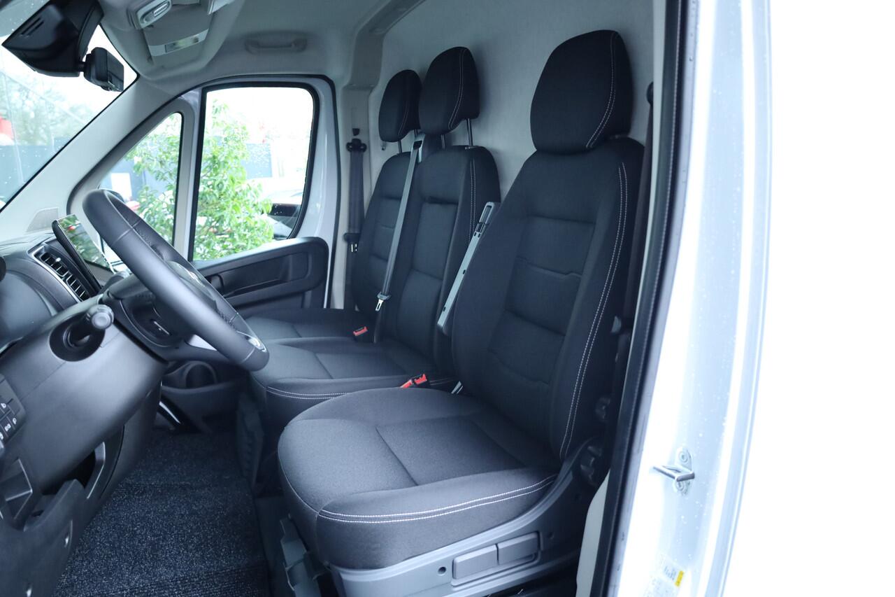 Citroen JUMPER 2.2 BlueHDi 140pk L2H2 3.5t | Automaat | BLAUW | Navi | Camera | Adapt.Cruise | Apple Carplay | Smart Key