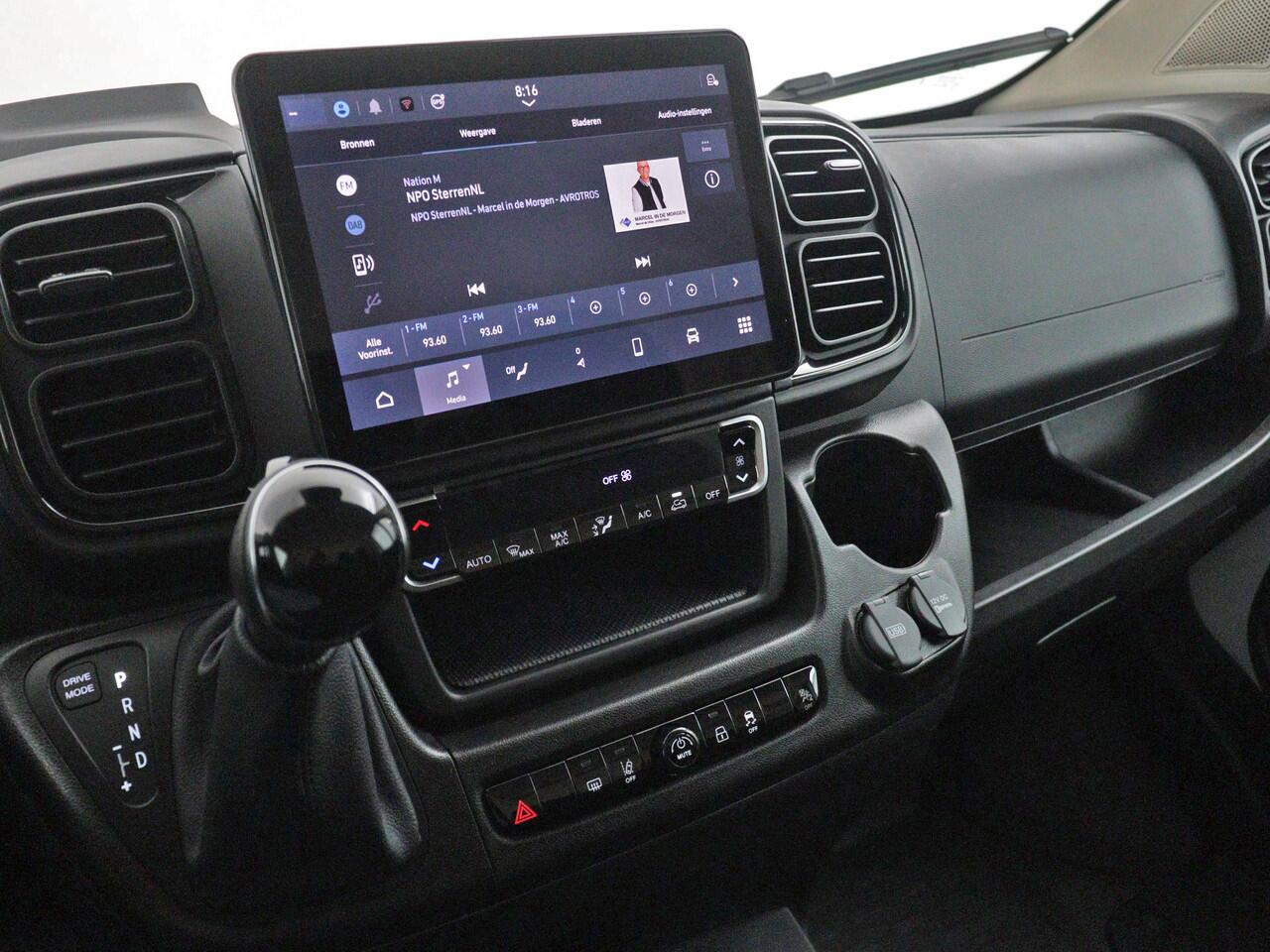 Citroen JUMPER 2.2 BlueHDi 140 Automaat L3H2 3.5t Zwaar | Parkeersensoren | Achteruitrijcamera | Betimmering |