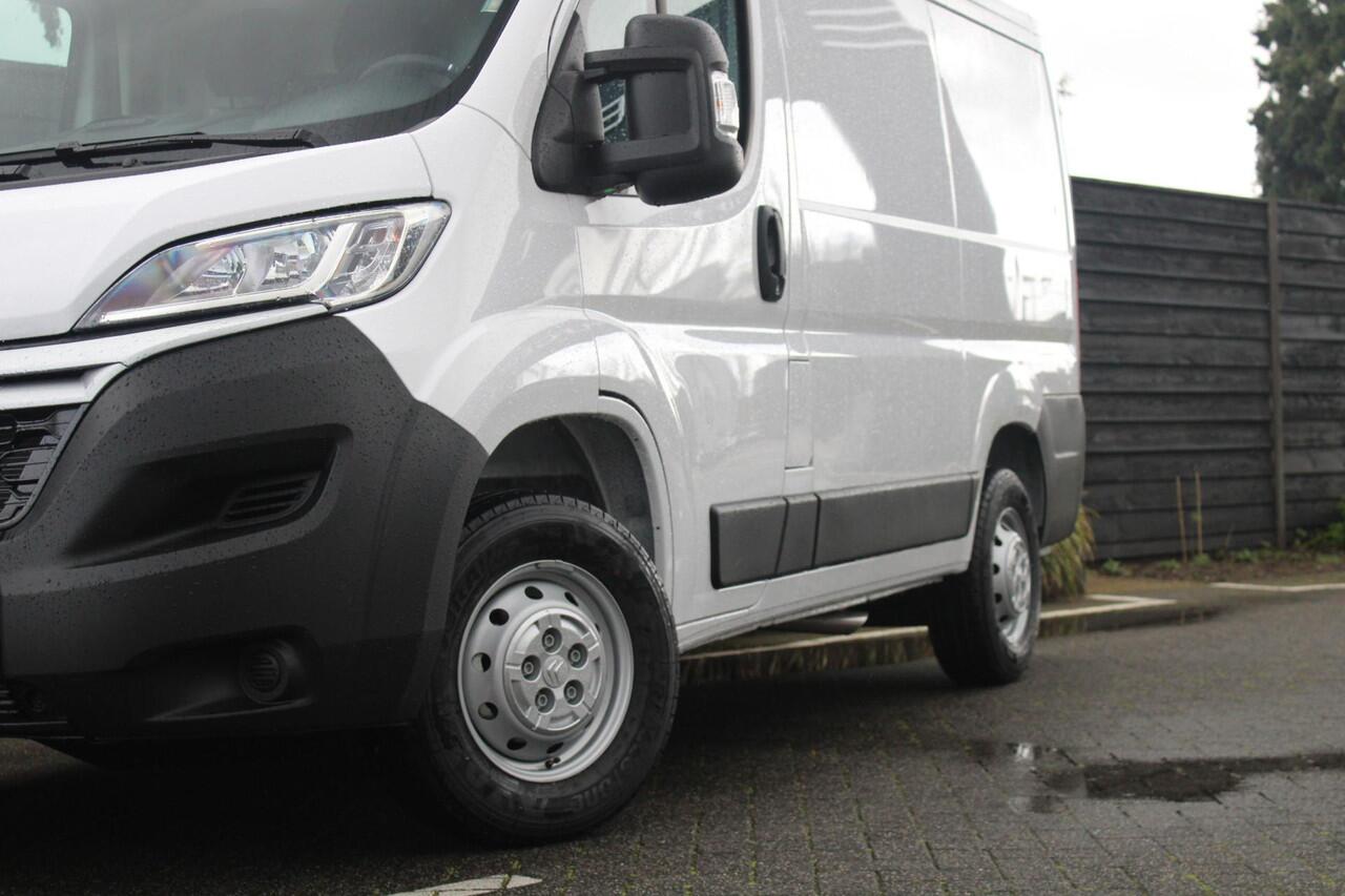 Citroen JUMPER 2.2 BlueHDi 120 L1H1 3.0t Cruise Control, Leder Stuurwiel, Climate Control, Audio/Bluetooth, Parkeerhulp achter .