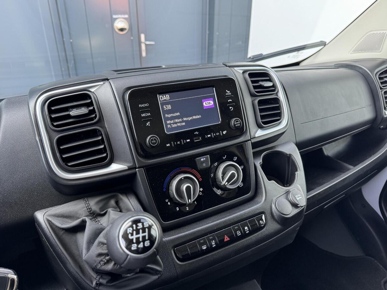 Citroen JUMPER 2.2 BlueHDi 120 L2H1 3.0t | Trekhaak | Parkeercamera | Zeer compleet | Prijs is rijklaar