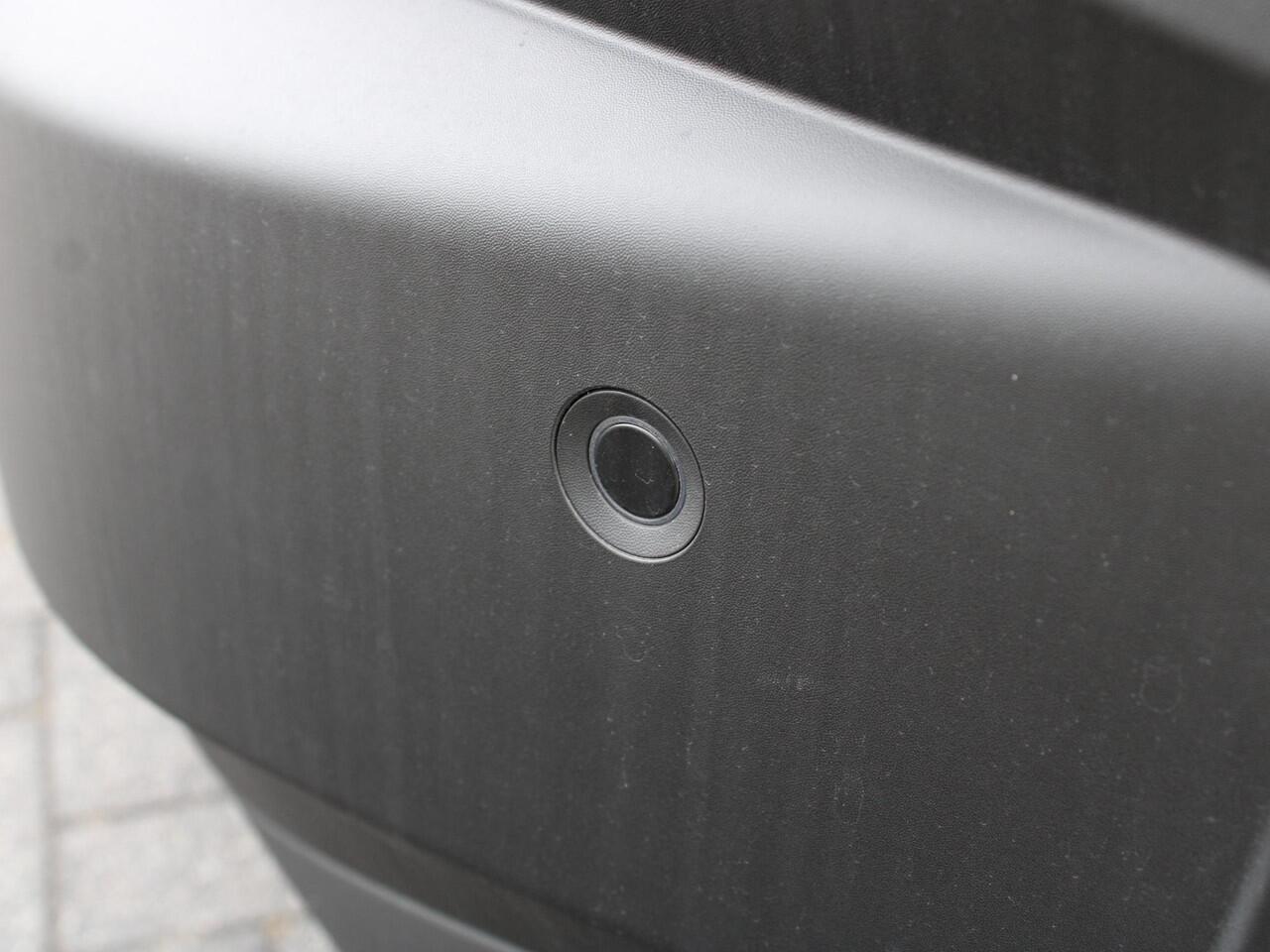 Citroen JUMPER 2.2 BlueHDi 120PK S&S L2H1 3.0t Trekhaak, Navigatie, Achteruitrijcamera, Cruise Control, Airco, Dodehoek Detectie