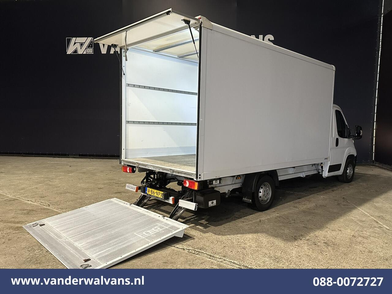 Citroen JUMPER 2.2 BlueHDi 141pk Bakwagen Laadklep Euro6 Airco | 1075kg laadvermogen Bijrijdersbank