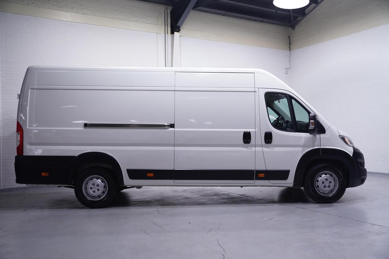 Citroen JUMPER 2.2 BlueHDi 165 pk L4H2 va 239,- p/mnd 5x Voorraad Navi, Camera, Airco, Laadruimte Pakket, 3-Zits