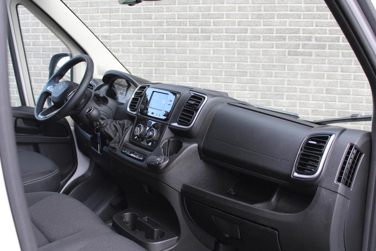 Citroen JUMPER 2.2 BlueHDi 120 S&S L2H1 3.0t Airco, Achteruitrijcamera, Cruise Control, Trekhaak