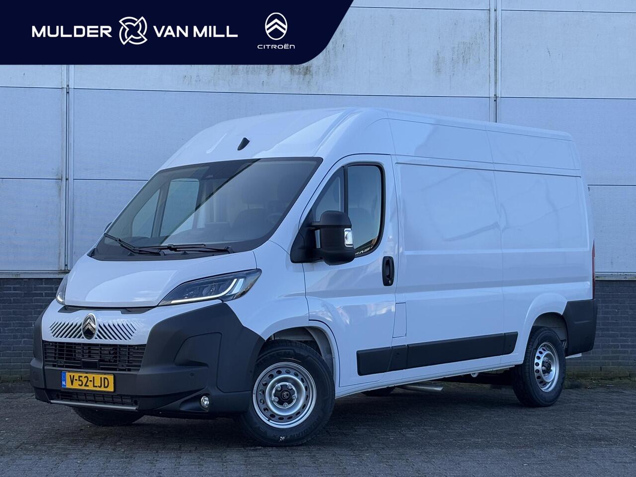 Citroen JUMPER L2H2 3.5t 2.2 BlueHDi 140pk EAT8 AUTOMAAT | BPM vrij | Multimedia | NAVI | Apple Carplay | Android Auto | DAB+ radio | Achteruitrijcamera | Surround view | Parkeersensoren voor en achter | Dode hoek detectie | Adaptive cruise control | Keyless entry | Cli